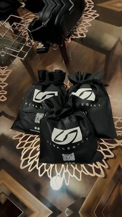 Bolsas de pedido VIVA LEGACY con el isotipo impreso
